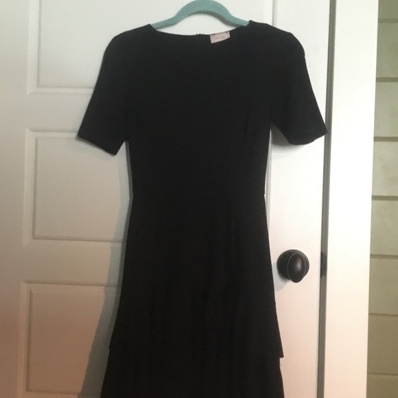 Love Ady black ruffled dress - Picture 2 of 7